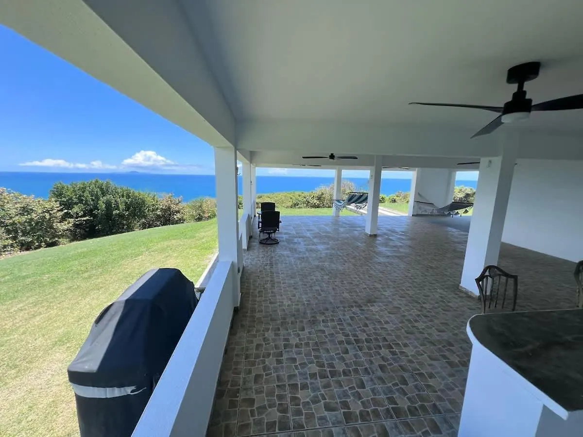 Ocean View Villa Steps Away From Beach Yabucoa