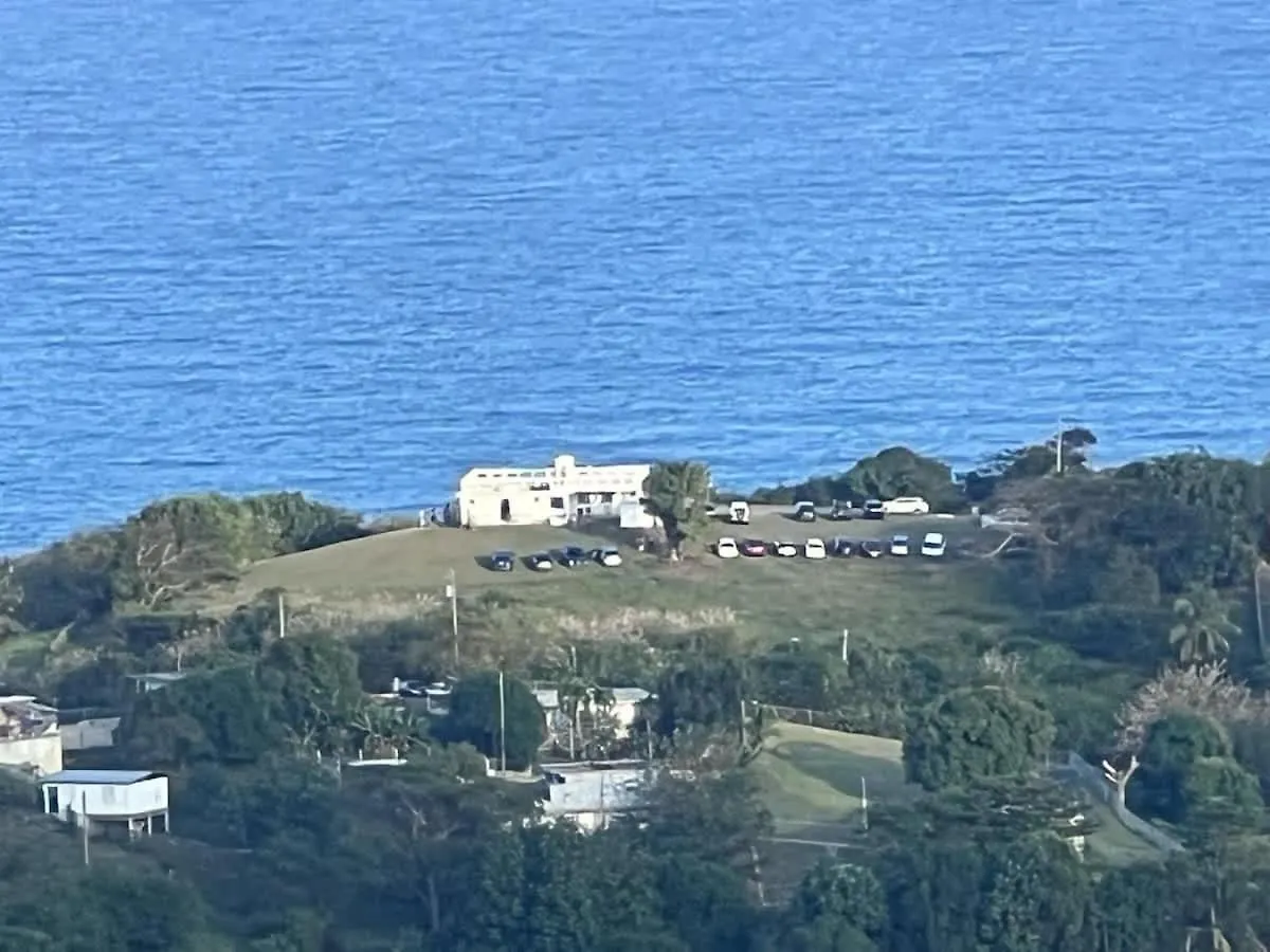 Ocean View Villa Steps Away From Beach Yabucoa